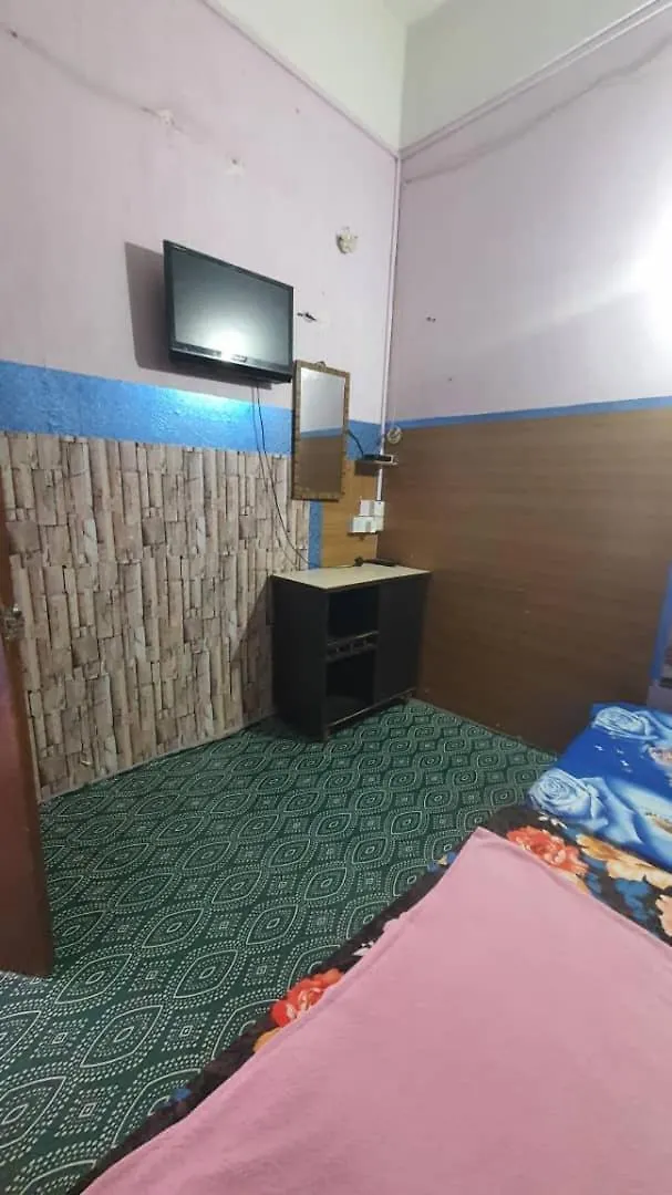 Spot On 90836 Penginapan Almera Inanam Malaysia