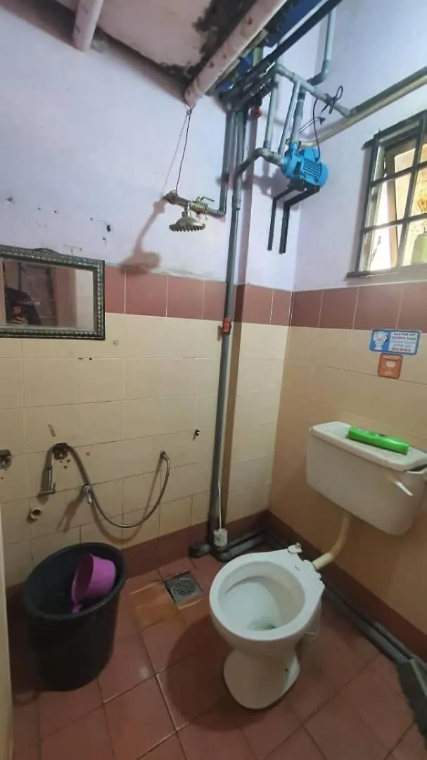 Hotel Spot On 90836 Penginapan Almera Inanam